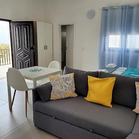 Apartamentos Falcon Tinajo Exteriér fotografie