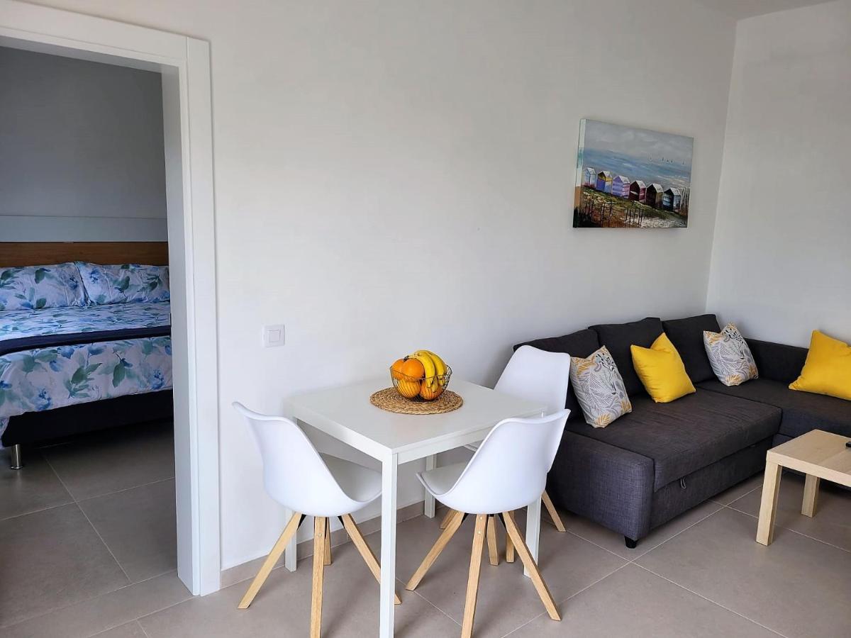 Apartamentos Falcon Tinajo Exteriér fotografie