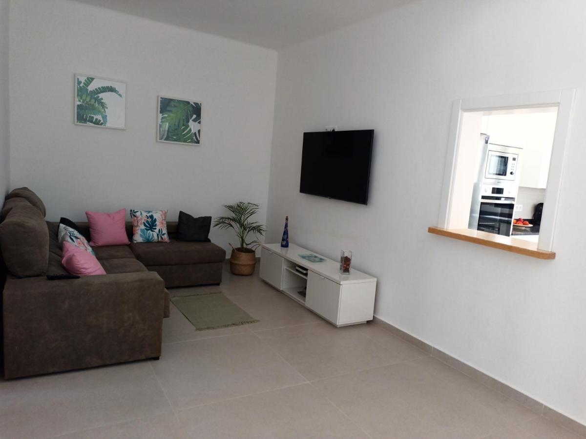 Apartamentos Falcon Tinajo Exteriér fotografie