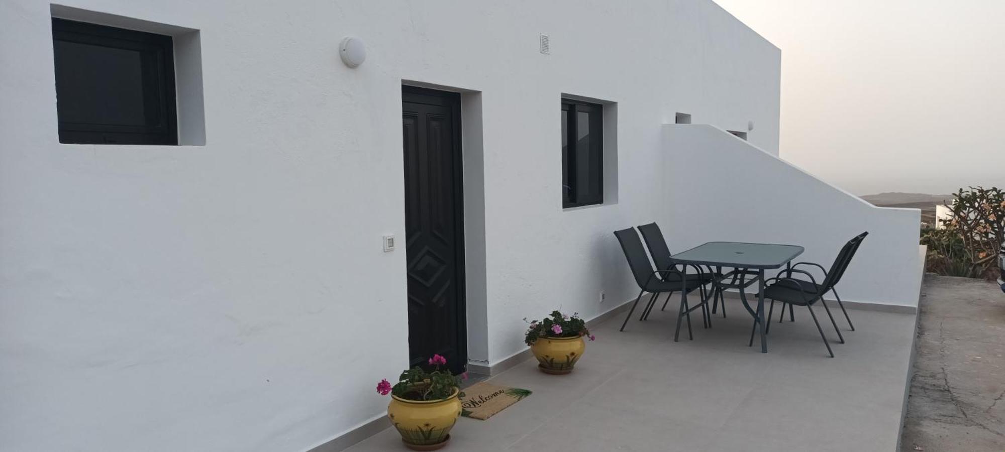 Apartamentos Falcon Tinajo Exteriér fotografie